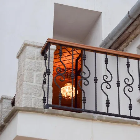 Hotel Aqueduct