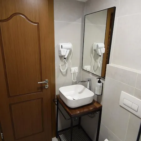 Aqueduct Gjirokastër