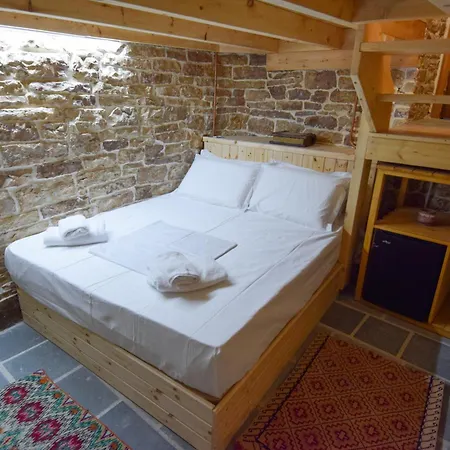 Szálloda Aqueduct Gjirokastra