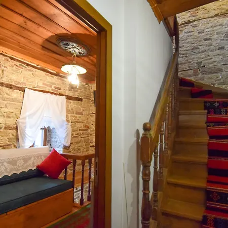 Szálloda Aqueduct Gjirokastra