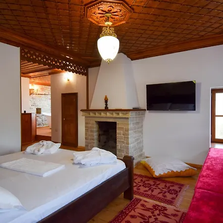 Aqueduct Hotel